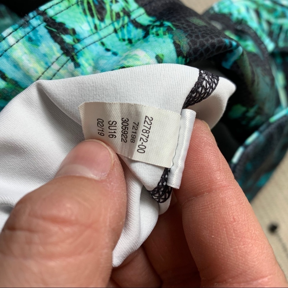 Athleta Tropical Palm Print Mesh Cropped Leggings - Picture 9 of 11